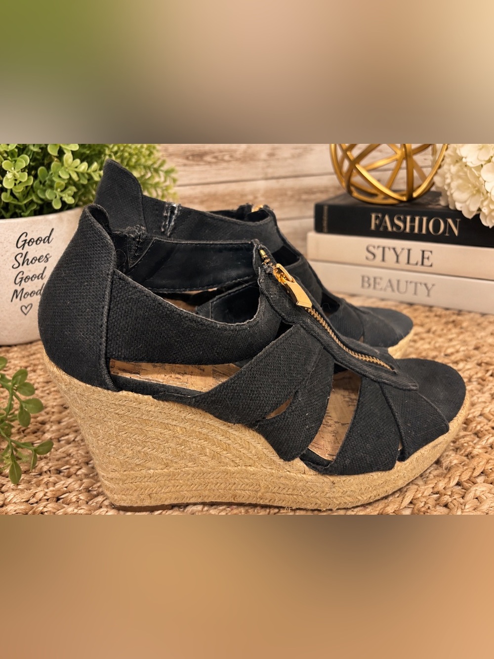 Black Wedge Merona Espadrille Sandals with Gold Zip 8